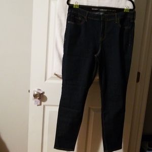 Old navy super skinny sz 14 Regular
